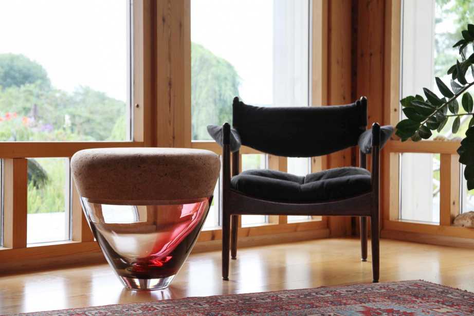 Vintage and Contemporary Furniture and Lighting Online