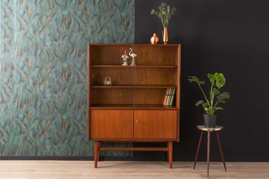 Descubre las sencillas y atemporales piezas de palisandro y teca de la Edad de Oro del diseño moderno