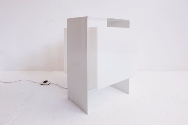 Italian Cube Floor Lamp, 1960s for sale at Pamono Italian Cube Floor Lamp, 1960s for sale at Pamono