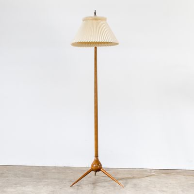 Vintage Model Bridge Floor Lamp with Three-Star Foot by Severin ... Vintage Model Bridge Floor Lamp with Three-Star Foot by Severin ...