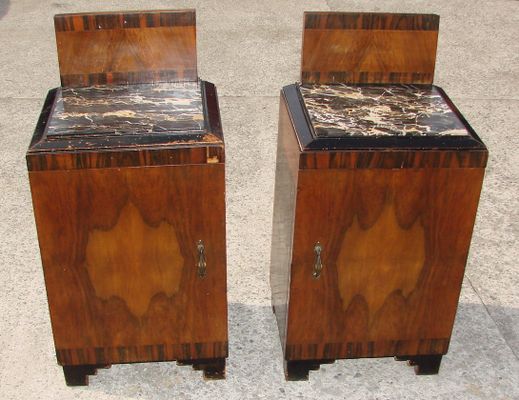 Comodini Art Déco, anni \'20, set di 2 in vendita su Pamono Comodini Art Déco, anni \'20, set di 2 in vendita su Pamono