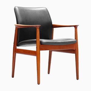Buy Design Classics Desk Chairs at Pamono Buy Design Classics Desk Chairs at Pamono