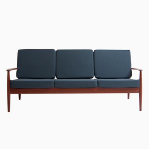 Vintage Danish Model 118 Sofa By Grete Jalk For France And Søn Vintage Danish Model 118 Sofa By Grete Jalk For France And Søn