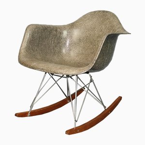 Design classico sedie a dondolo online su pamono Sedia a dondolo design
