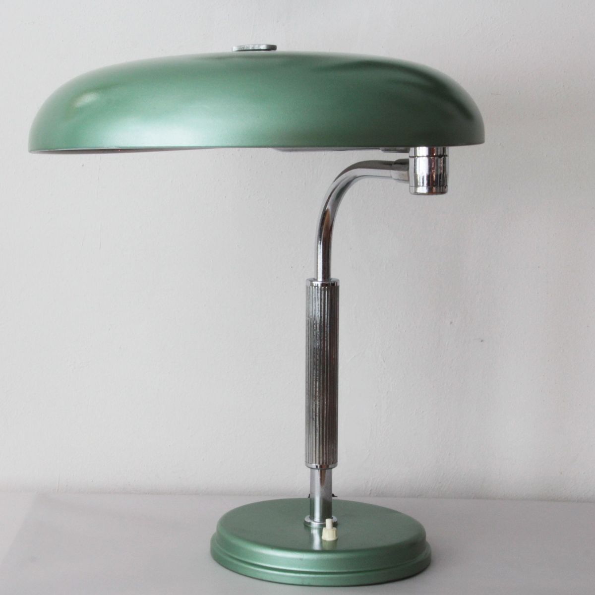 French Functional Desk Lamp from Jumo, 1940s for sale at Pamono French Functional Desk Lamp from Jumo, 1940s for sale at Pamono