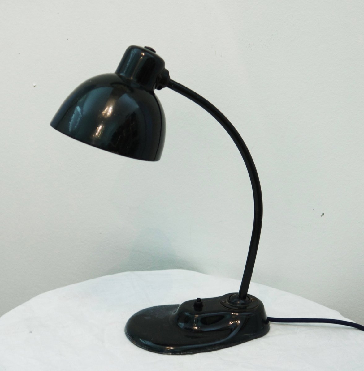 Lampe De Bureau Bauhaus Par Marianne Brandt Pour Kandem