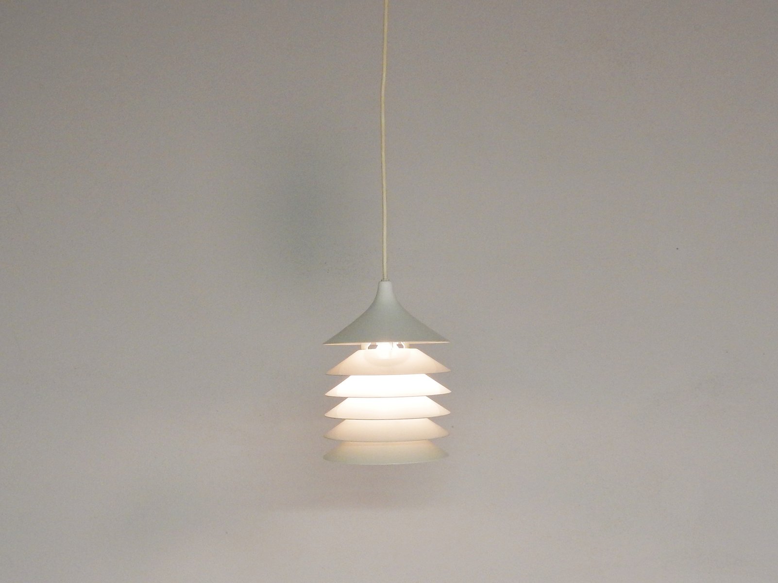 Lampen Ikea Hang Beautiful Awesome Floor Lamps In Bedroom Of Wooden Good Vintage White Duett Pendants By Bent Gantzel Boysen For Ikea Set Of With Lampen Hang