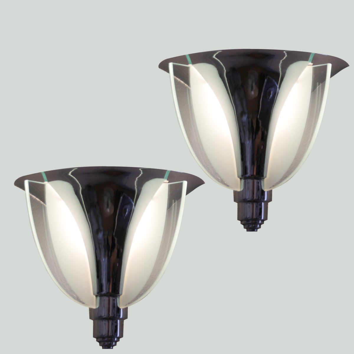 French Art Deco Wall Lights from Henri Petitot, 1930s, Set of 2 for sale at Pamono