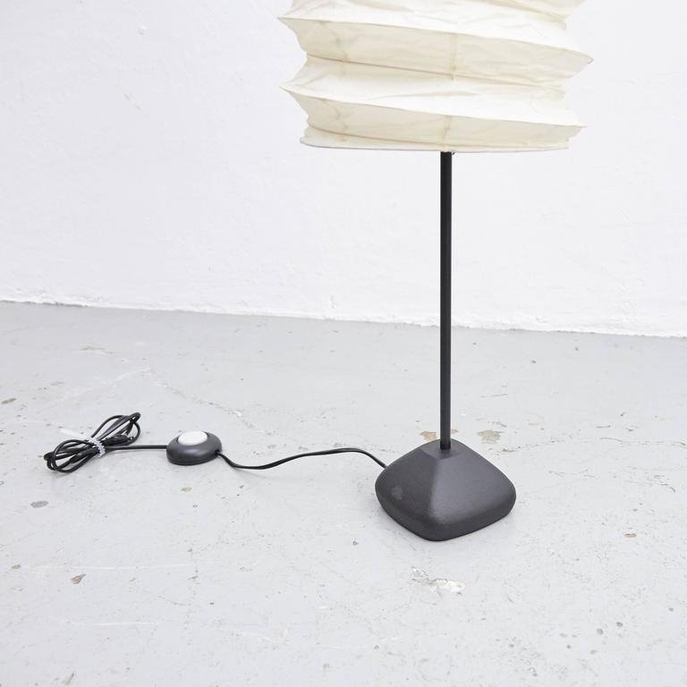 Vintage 31N Floor Lamp by Isamu Noguchi for Ozeki & Company Ltd ... Vintage 31N Floor Lamp by Isamu Noguchi for Ozeki & Company Ltd ...
