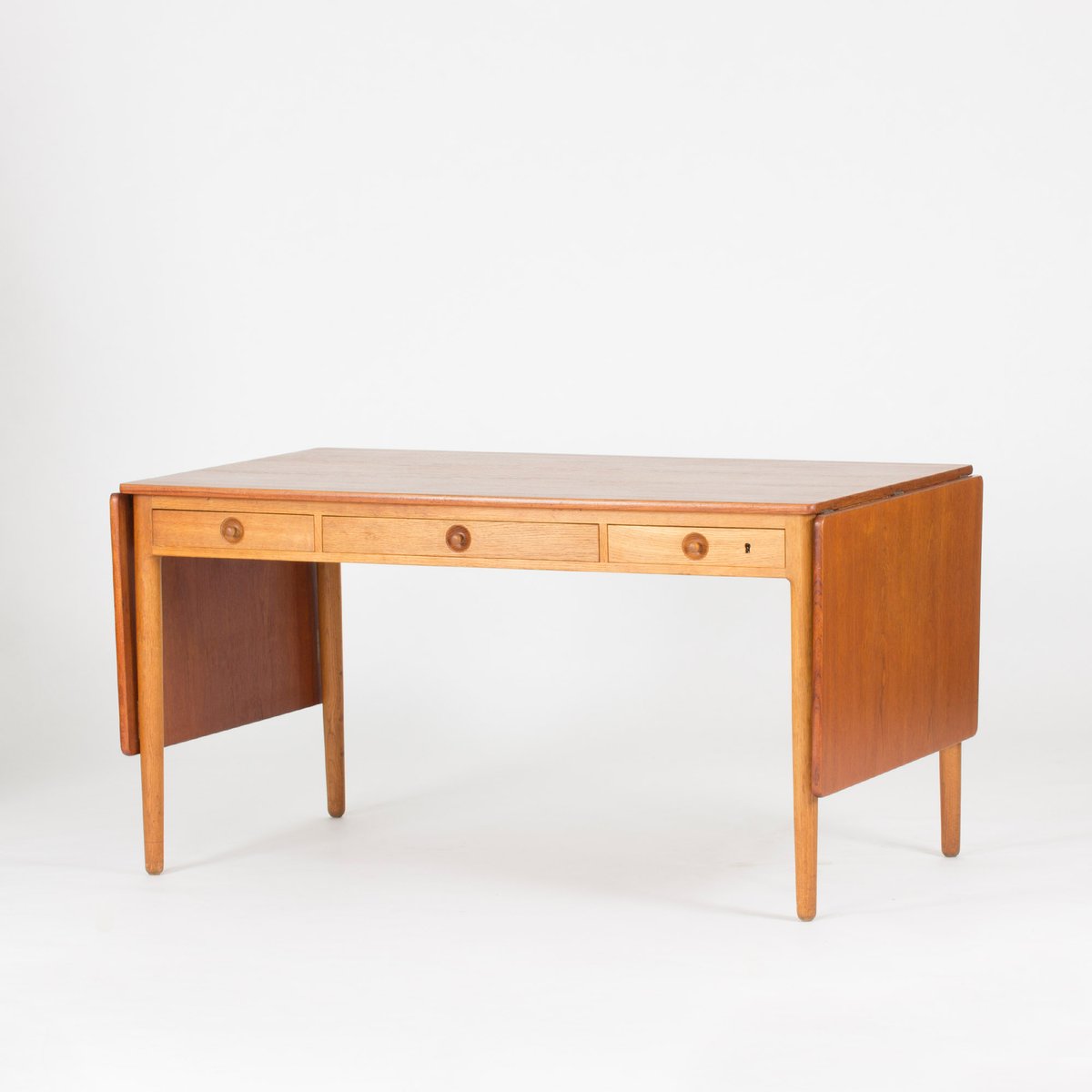 Teak And Oak Desk By Hans J Wegner For Andreas Tuck 1950s Teak And Oak Desk By Hans J Wegner For Andreas Tuck 1950s At Pamono