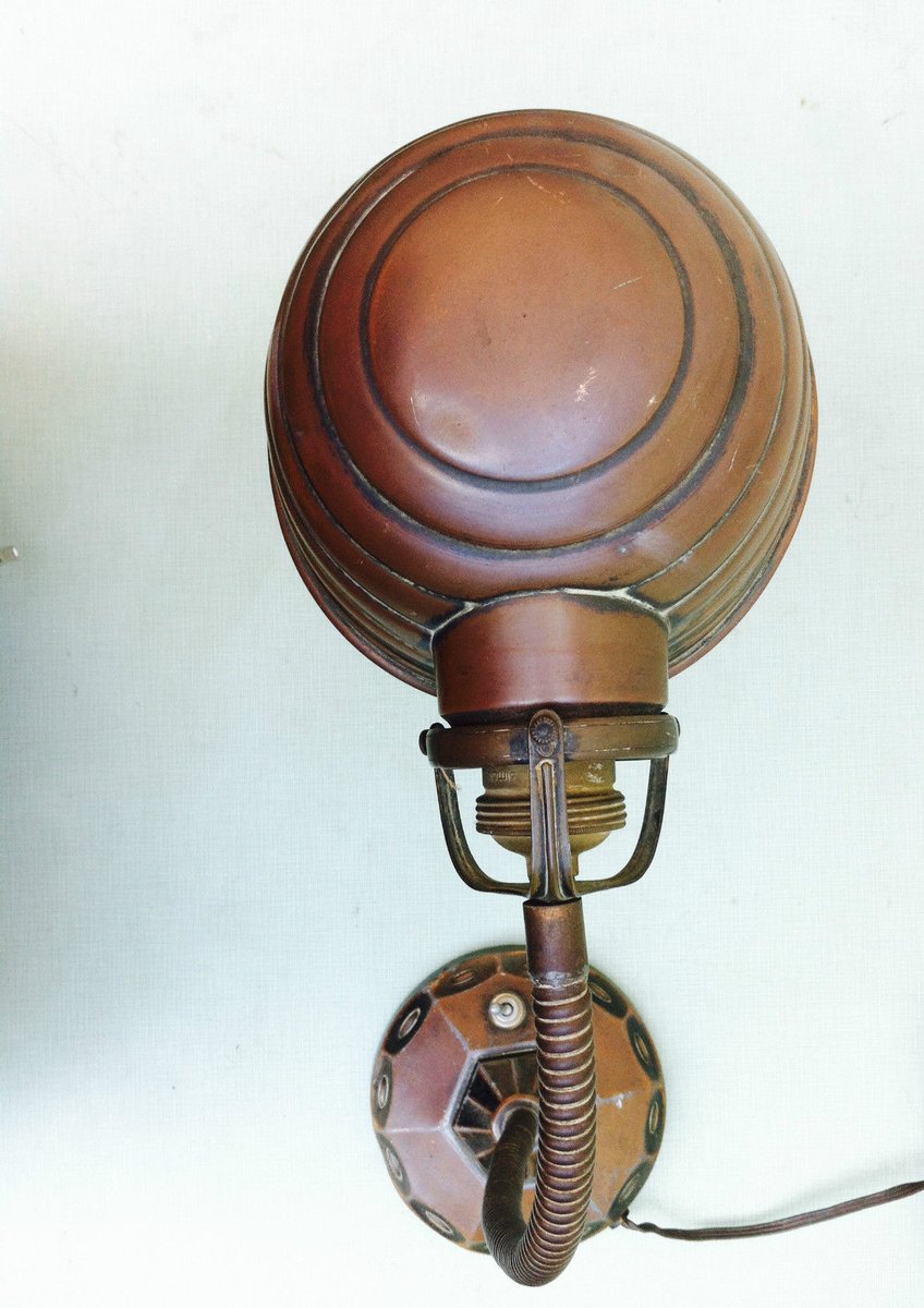 Vintage Art Deco Lamp 80