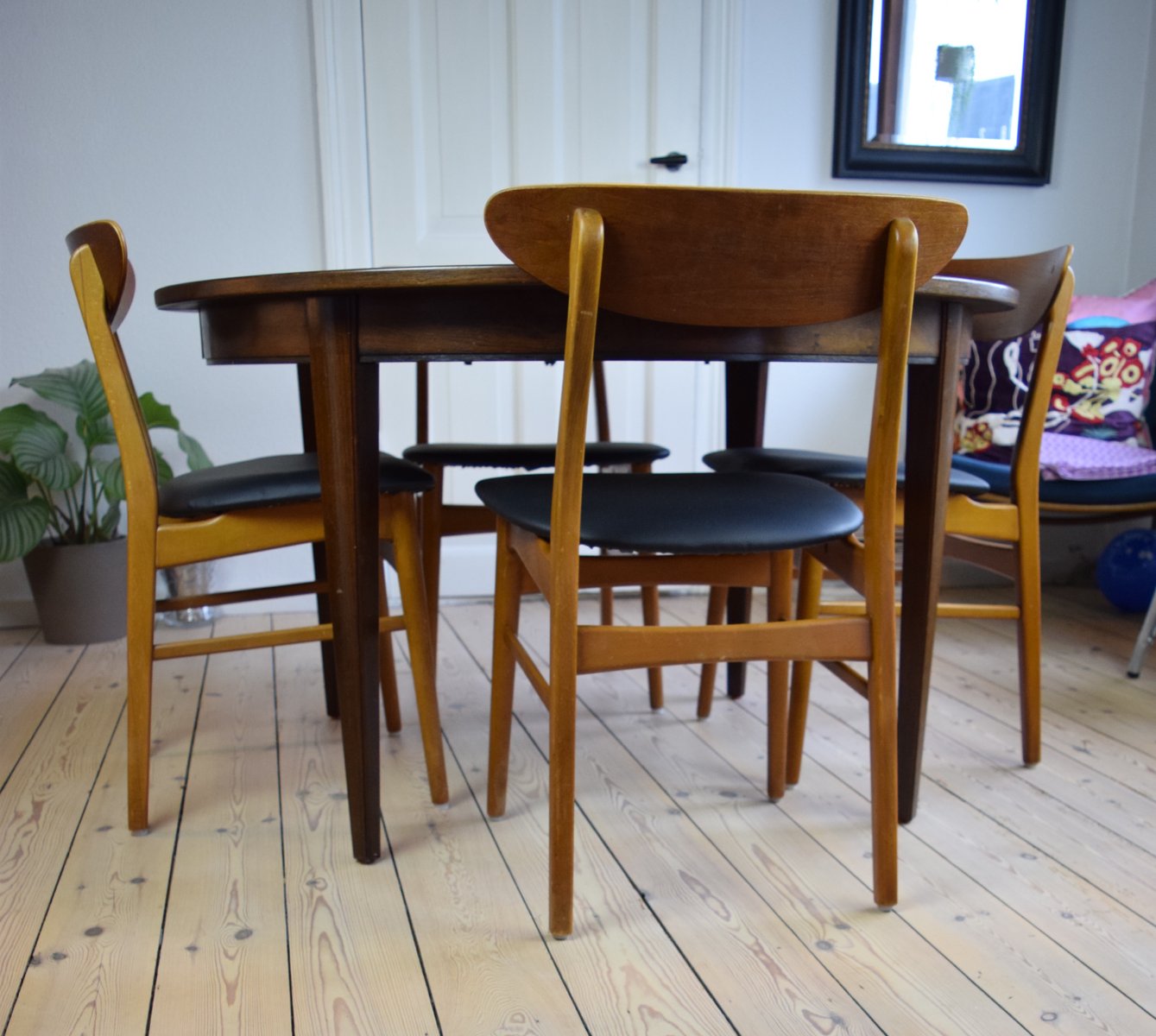 Danish Teak Beech Dining Chairs 1960s Set Of 4 For Sale At Pamono