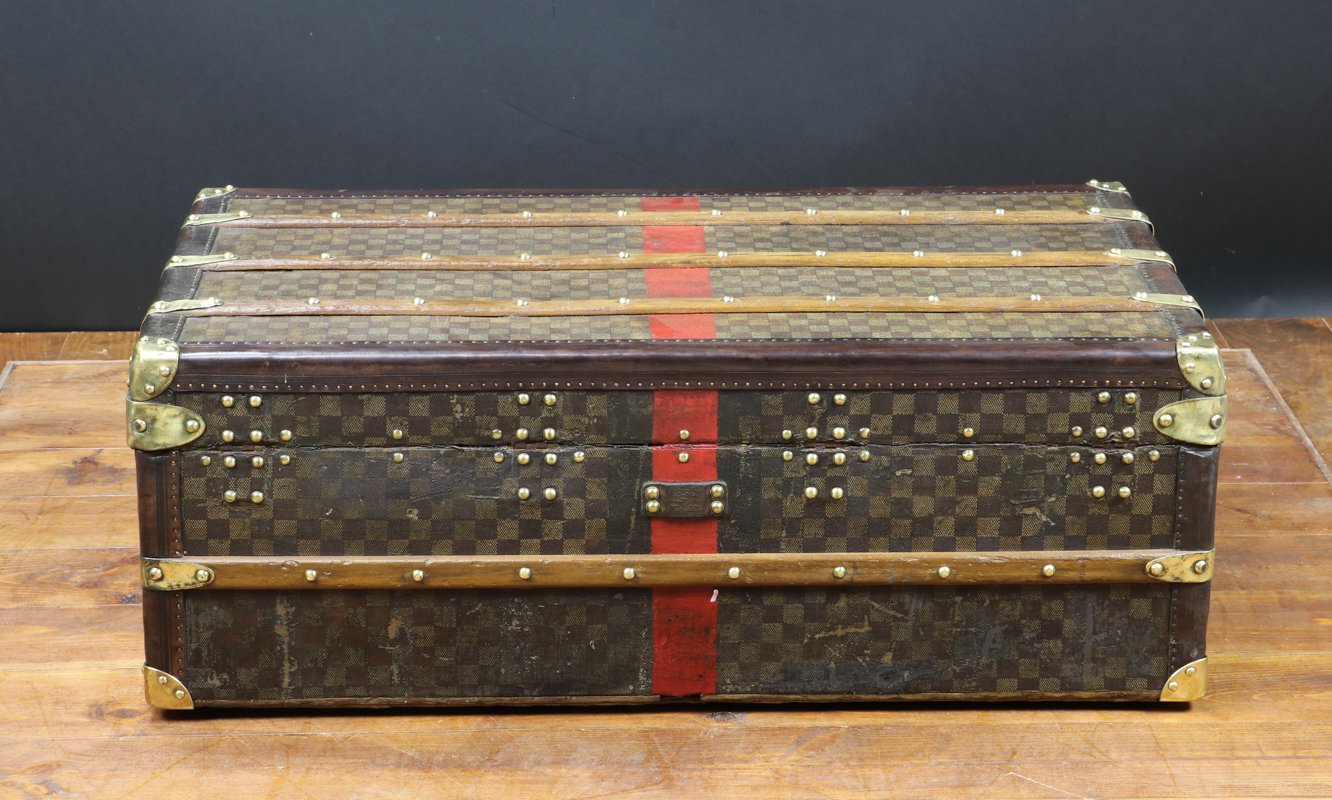 Coat Trunk with Damier Canvas from Louis Vuitton, 1900s for sale at Pamono