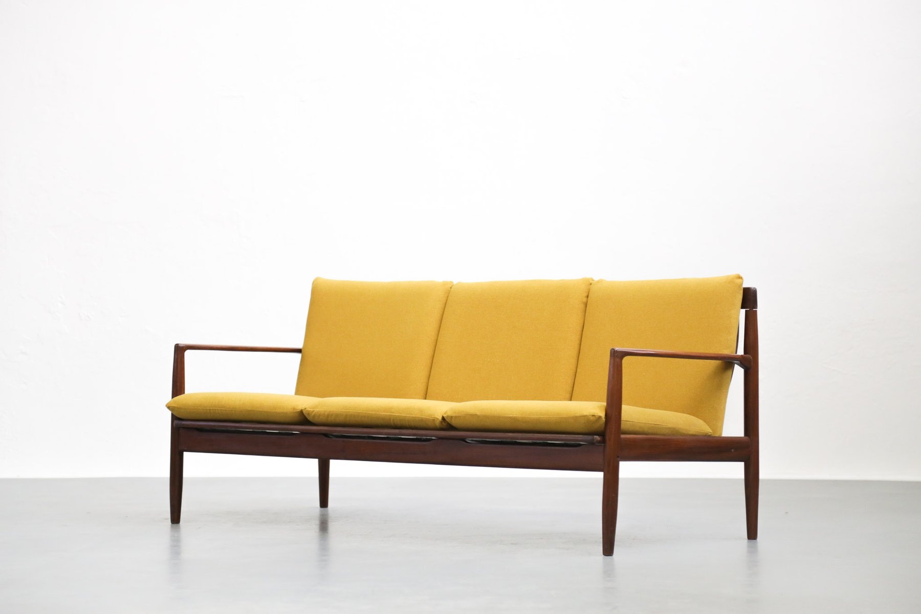 Vintage Yellow Sofa By Grete Jalk For At Pamono Vintage Yellow Sofa By Grete Jalk