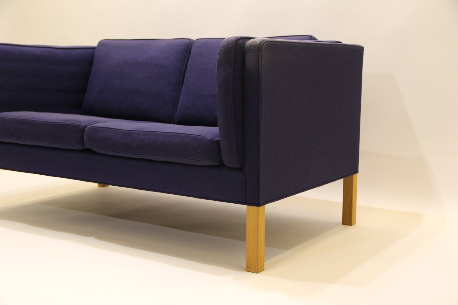 Vintage Model 2332 Sofa By Børge Mogensen For Fredericia Price Per Piece