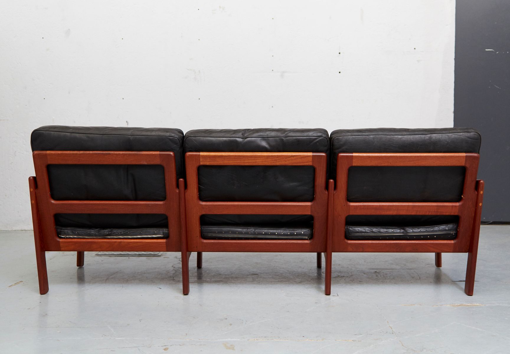 Mid Century Teak Leather Sofa By Illum Wikkelsø For Niels Mid Century Teak Leather Sofa By Illum Wikkelsø For Niels Eilersen