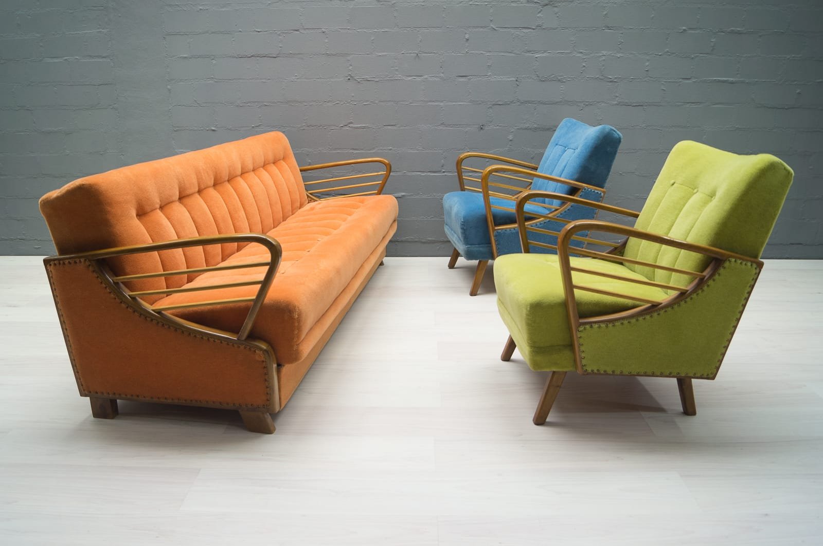 Divano letto vintage arancione, anni '50 in vendita su Pamono