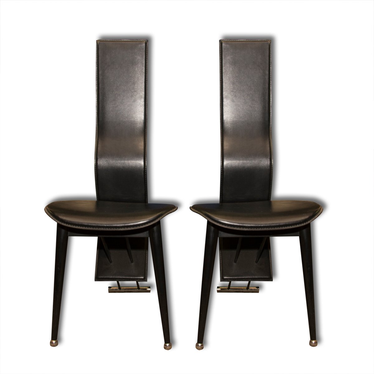 Italian Vintage High Back Leather Dining Chairs 1980s Set Of 2 Italian Vintage High Back Leather Dining Chairs 1980s Set Of 2 For At Pamono
