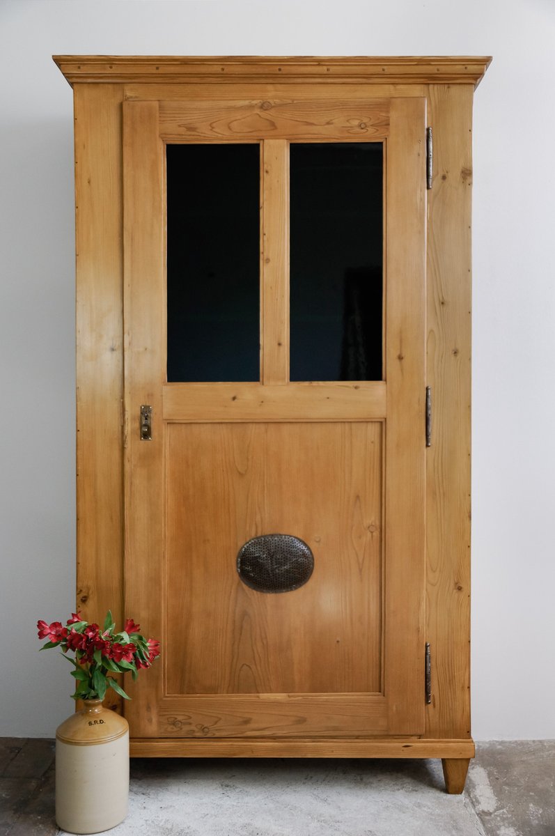 Antiker Holz Küchenschrank bei Pamono kaufen