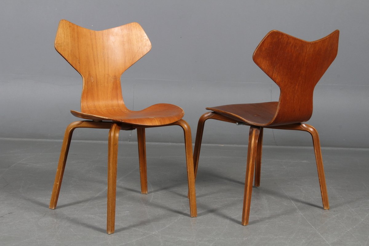 Teak Grand Prix Dining Chairs With Wooden Curved Legs By Arne Teak Grand Prix Dining Chairs With Wooden Curved Legs By Arne Jacobsen For Fritz Hansen Set Of 6