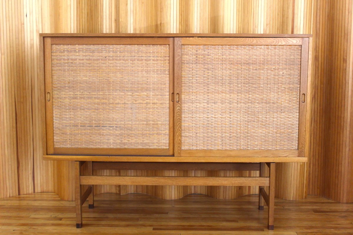 Danish ry33 oak & rattan highboard by hans wegner for ry møbler ... Rattan lounge møbler