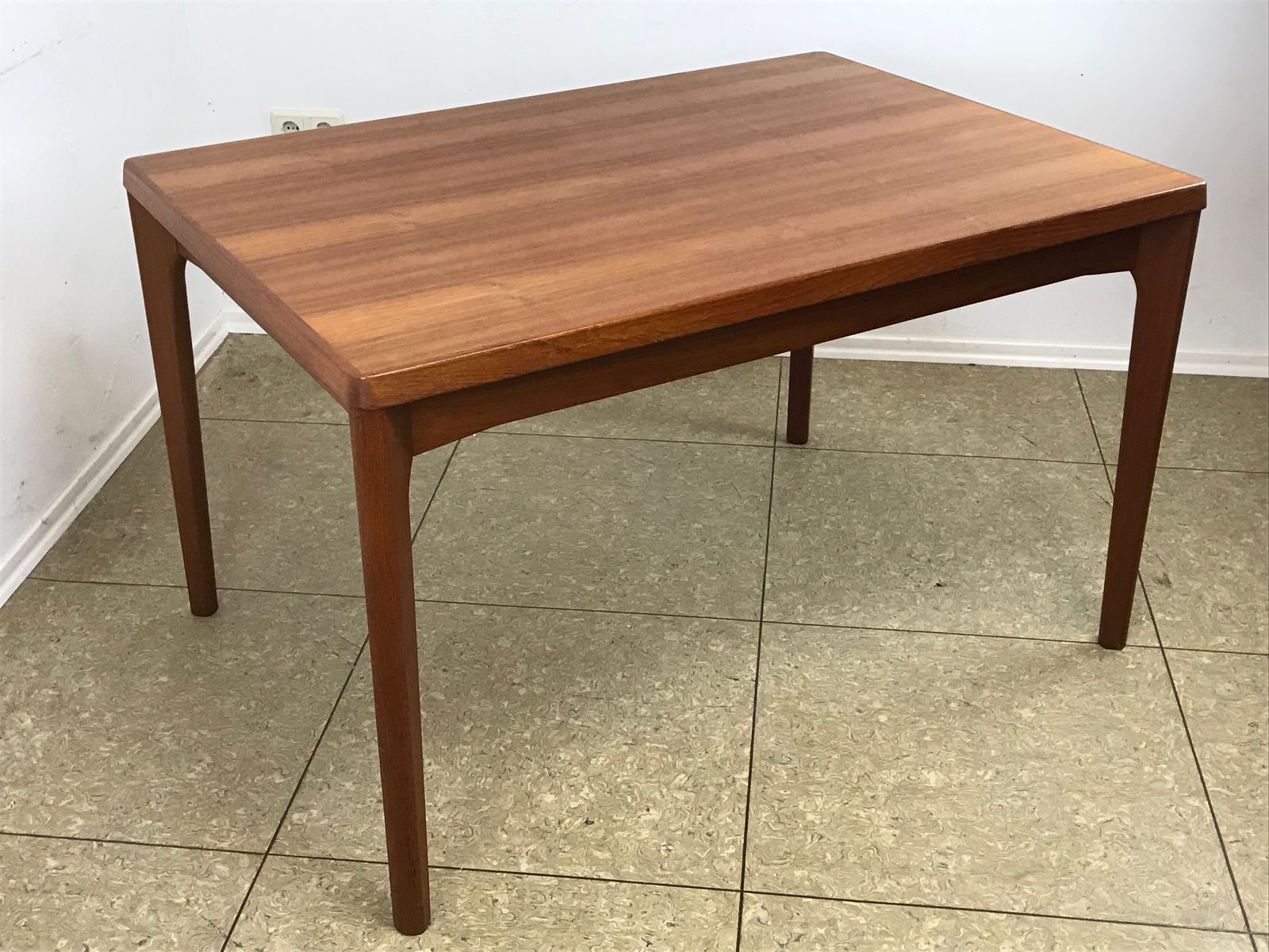 Danish Extendable Teak Dining Table By Henning Kjaernulf For Vejle Danish Extendable Teak Dining Table By Henning Kjaernulf For Vejle Stole Møbelfabrik 1960s At Pamono