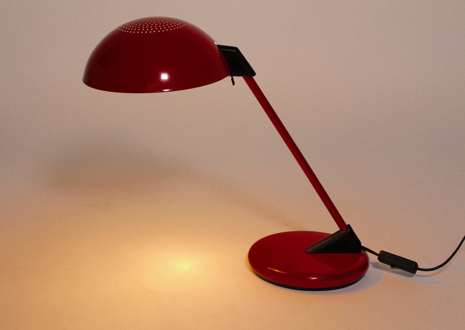 Red Desk Lamp From Lightolier 1970s For At Pamono Red Desk Lamp From Lightolier 1970s