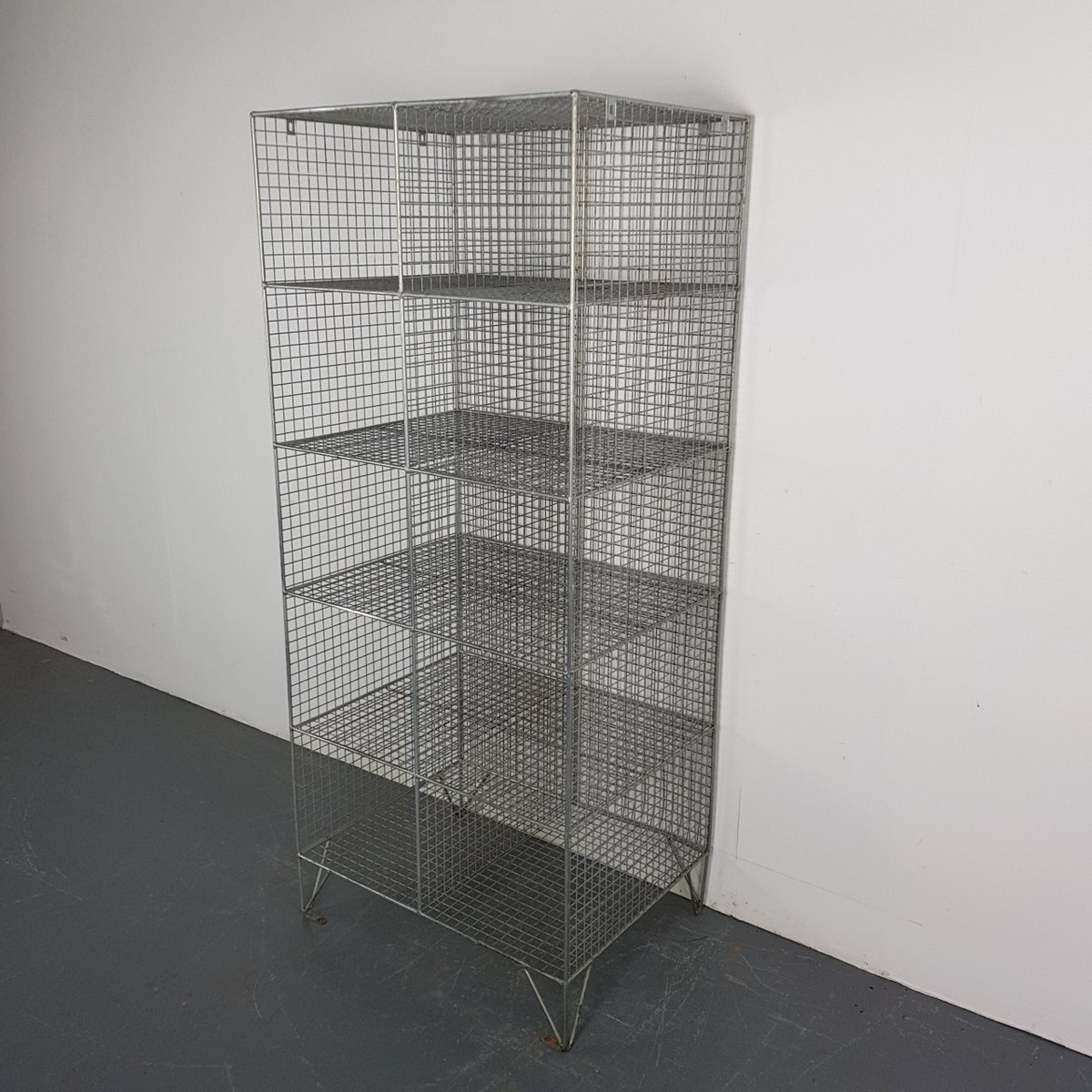 Vintage Wire Mesh Shelving Unit for sale at Pamono