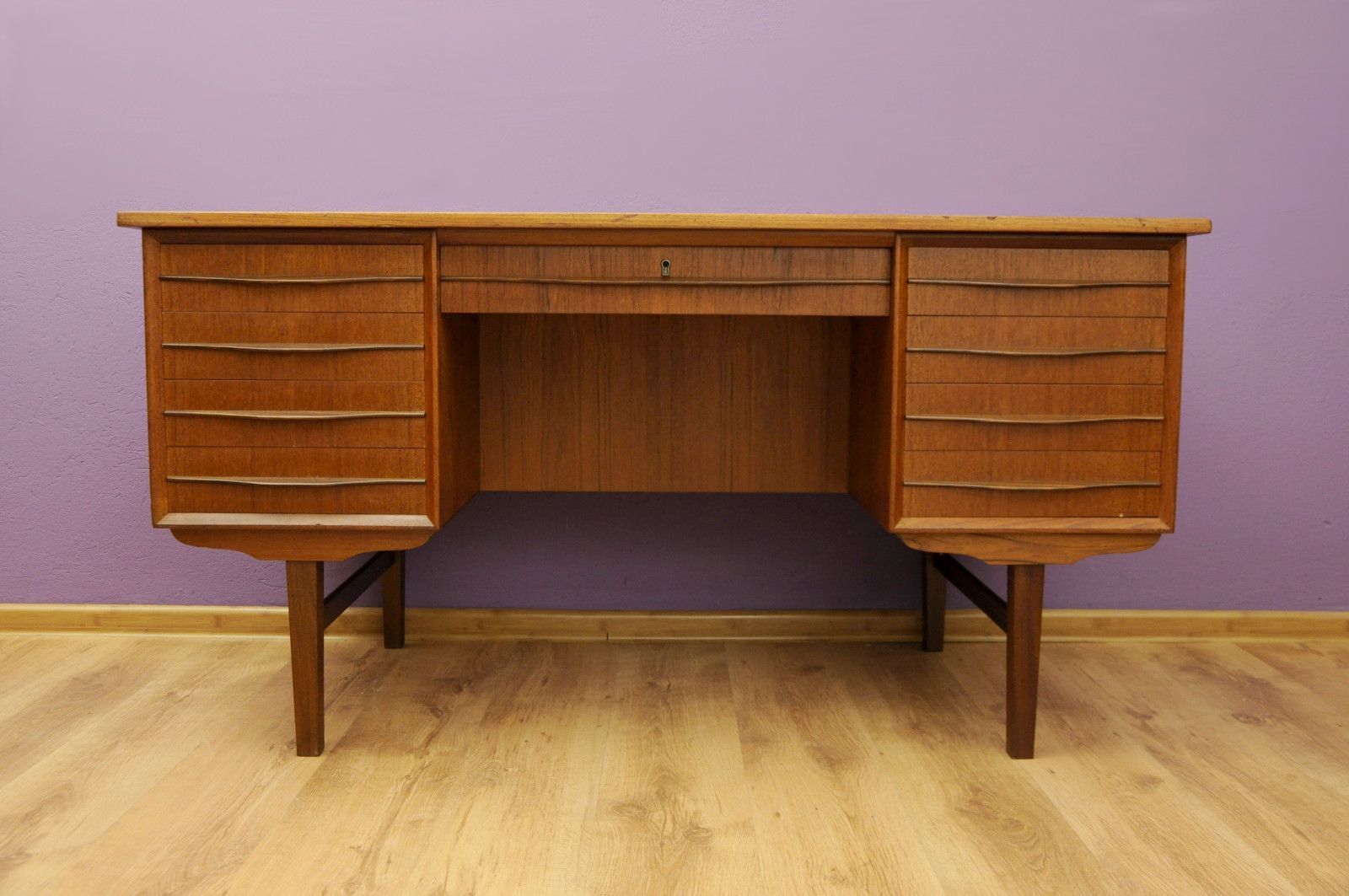 Mid Century Danish Teak Desk By J Svenstrup For At Pamono Mid Century Danish Teak Desk By J Svenstrup
