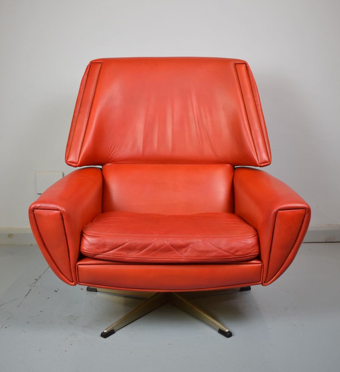 Vintage Danish Red Leather Swivel Lounge Chair for sale at Pamono