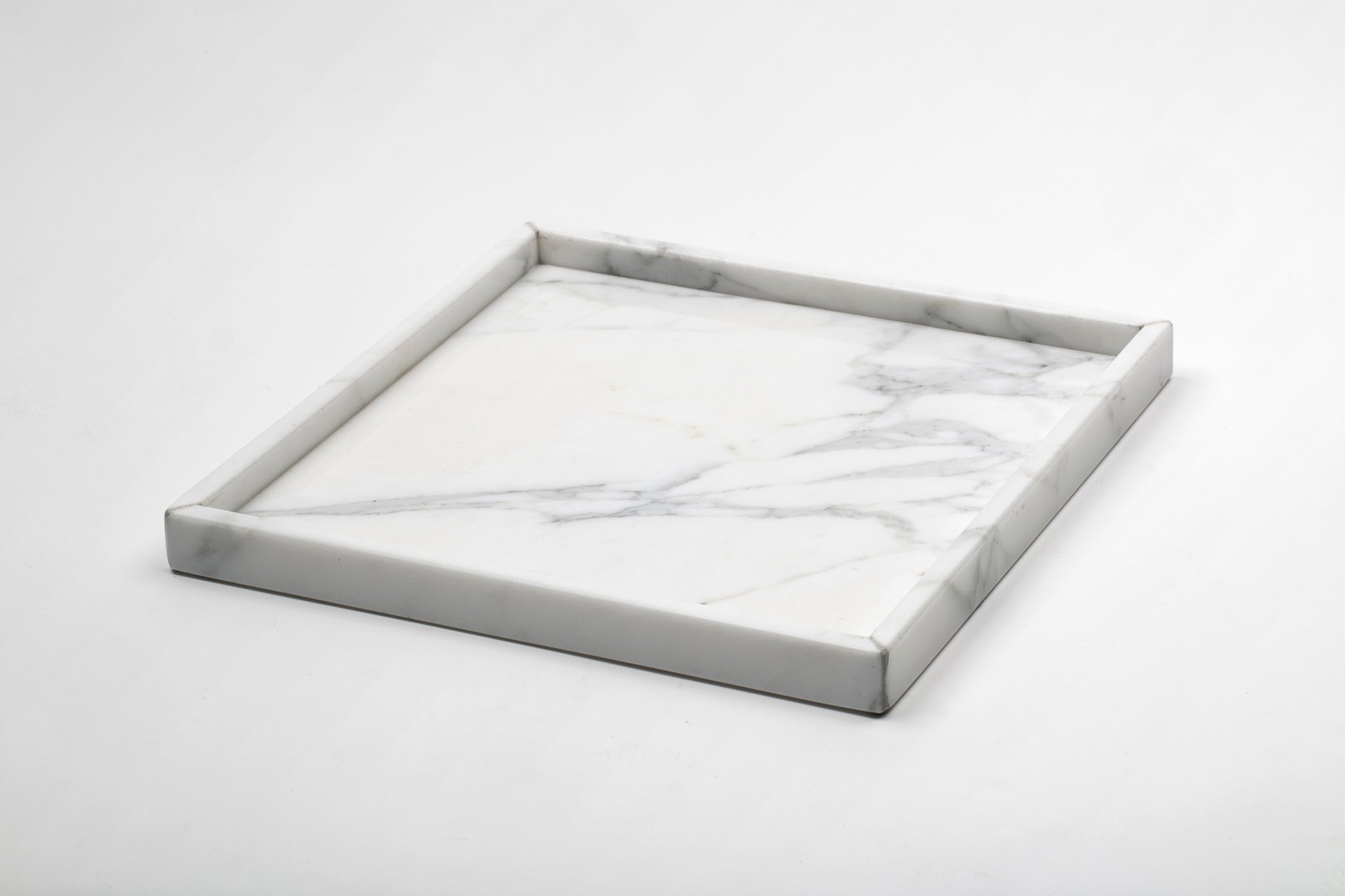 Squared White Carrara Marble Tray from FiammettaV Home Collection for sale at Pamono