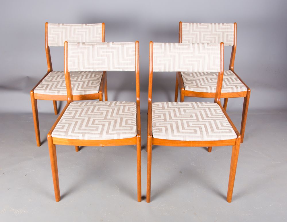 4 Danish Dining Chairs From D Scan And Teak Dining Table Set Bei
