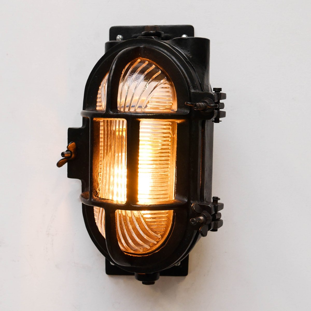 Vintage Wall Lamp 25