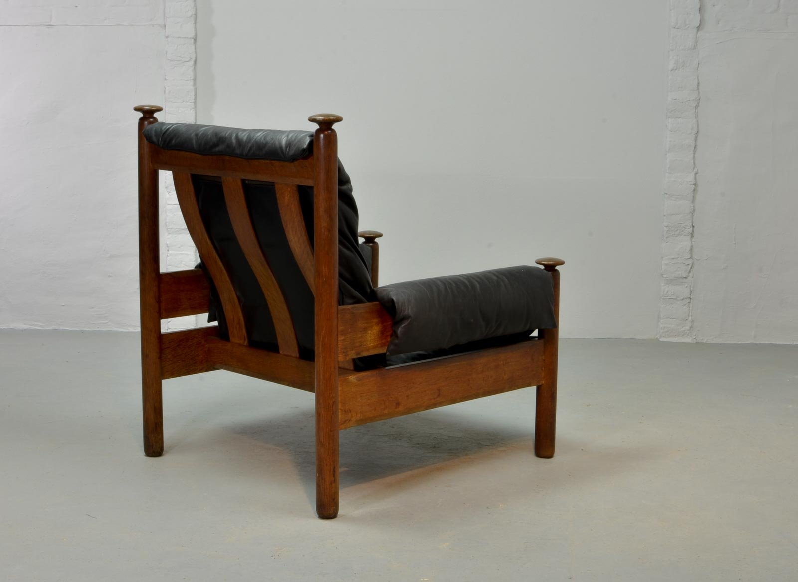 black leather scandinavian lounge chair 1960s 4